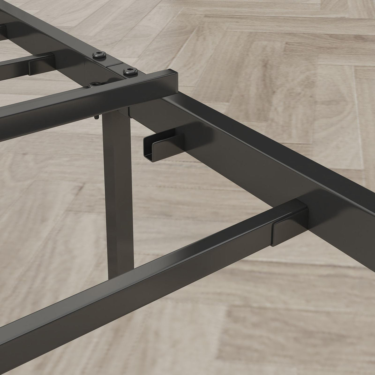 Estructura de cama matrimonial de metal con cabecera de carga.
